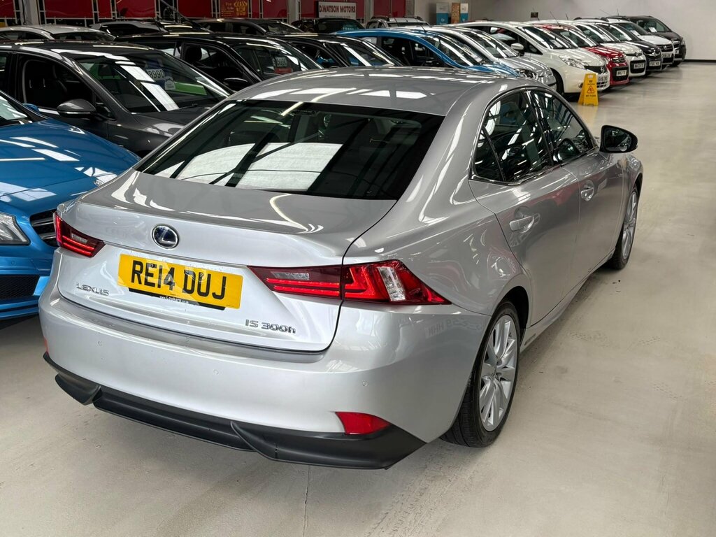 Lexus IS Saloon 2.5 300H Premier E-cvt Euro 5 Ss 20 Silver #24