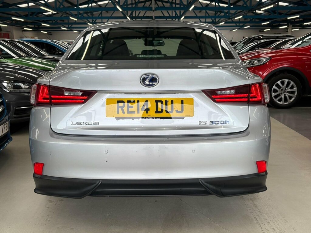 Lexus IS Saloon 2.5 300H Premier E-cvt Euro 5 Ss 20 Silver #18
