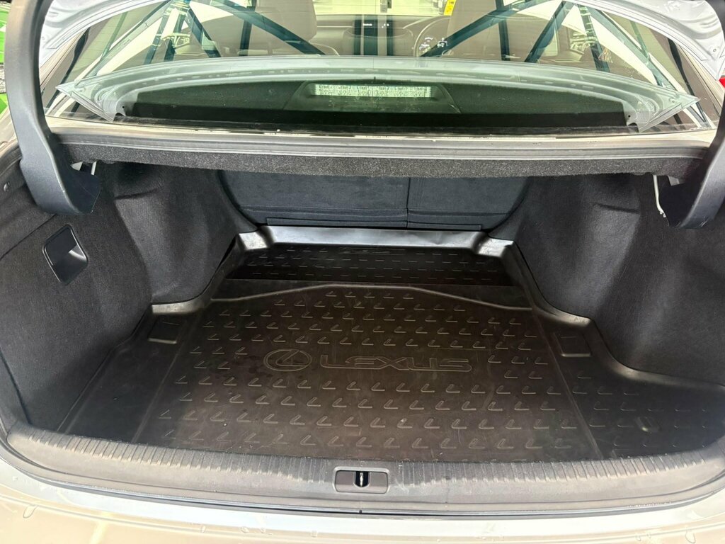Lexus IS Saloon 2.5 300H Premier E-cvt Euro 5 Ss 20 Silver #52