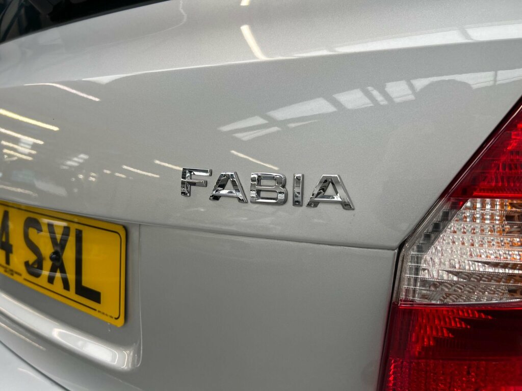 Skoda Fabia 1.2 Tsi Se L Dsg Green #55