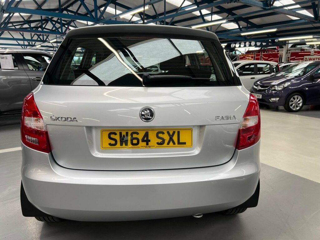 Skoda Fabia 1.2 Tsi Se L Dsg Green #10