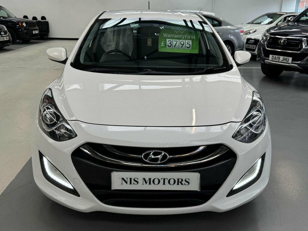 Hyundai I30 1.6 Crdi Blue Drive Active Euro 5 Ss White #6