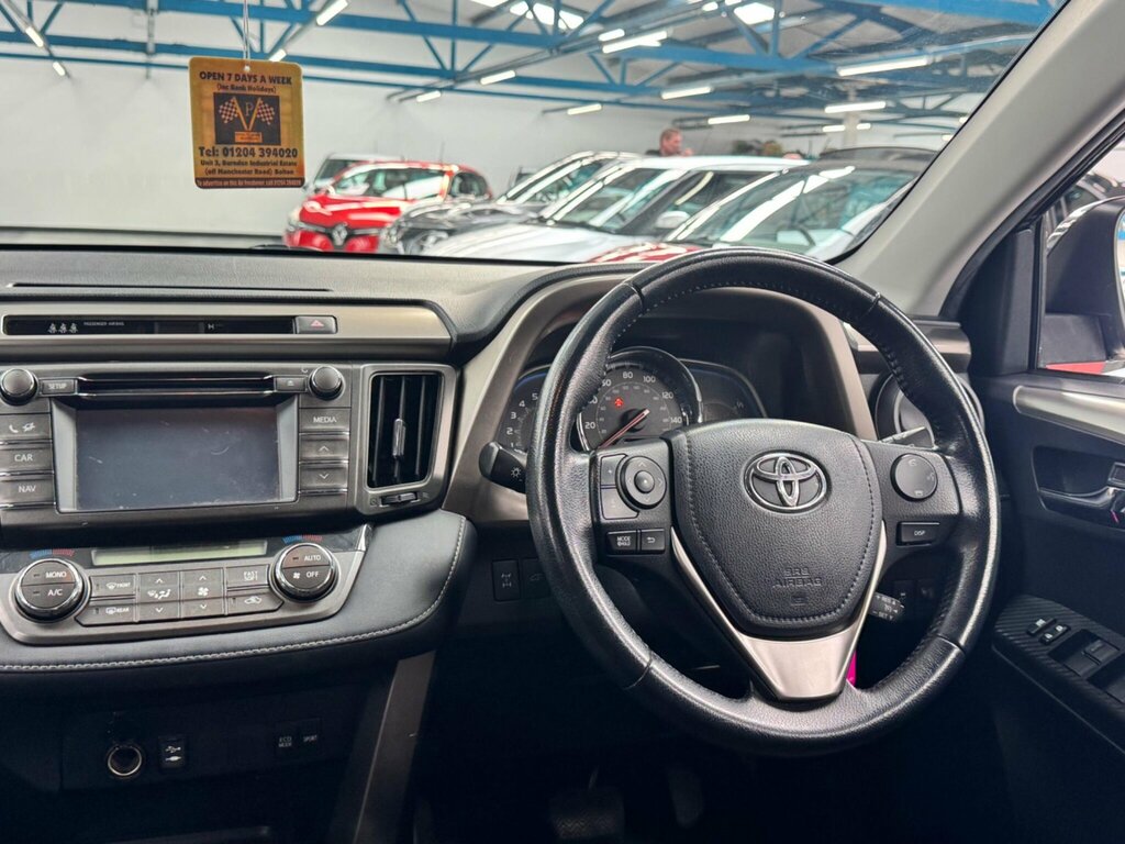 Toyota Rav 4 2.0 V-matic Icon Red #22