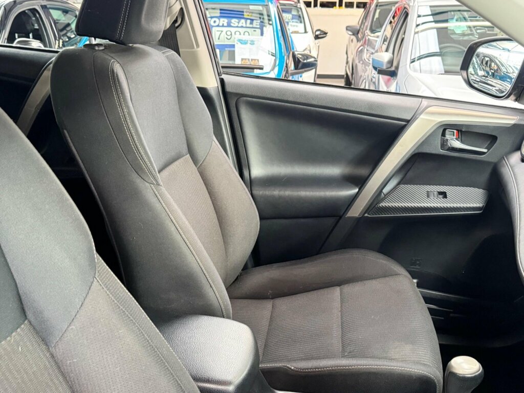 Toyota Rav 4 2.0 V-matic Icon Red #26