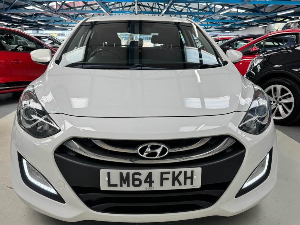 Hyundai I30 1.6 Crdi Active Euro 5 White #6