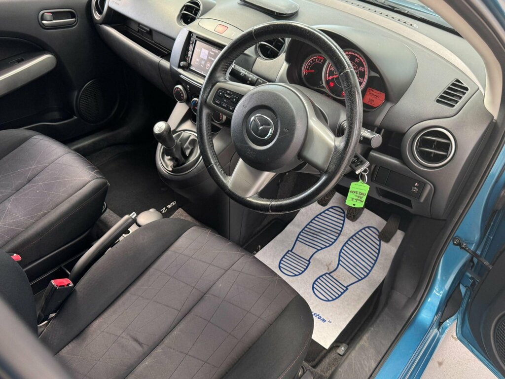 Mazda 2 1.3 Venture Euro 5 Blue #3