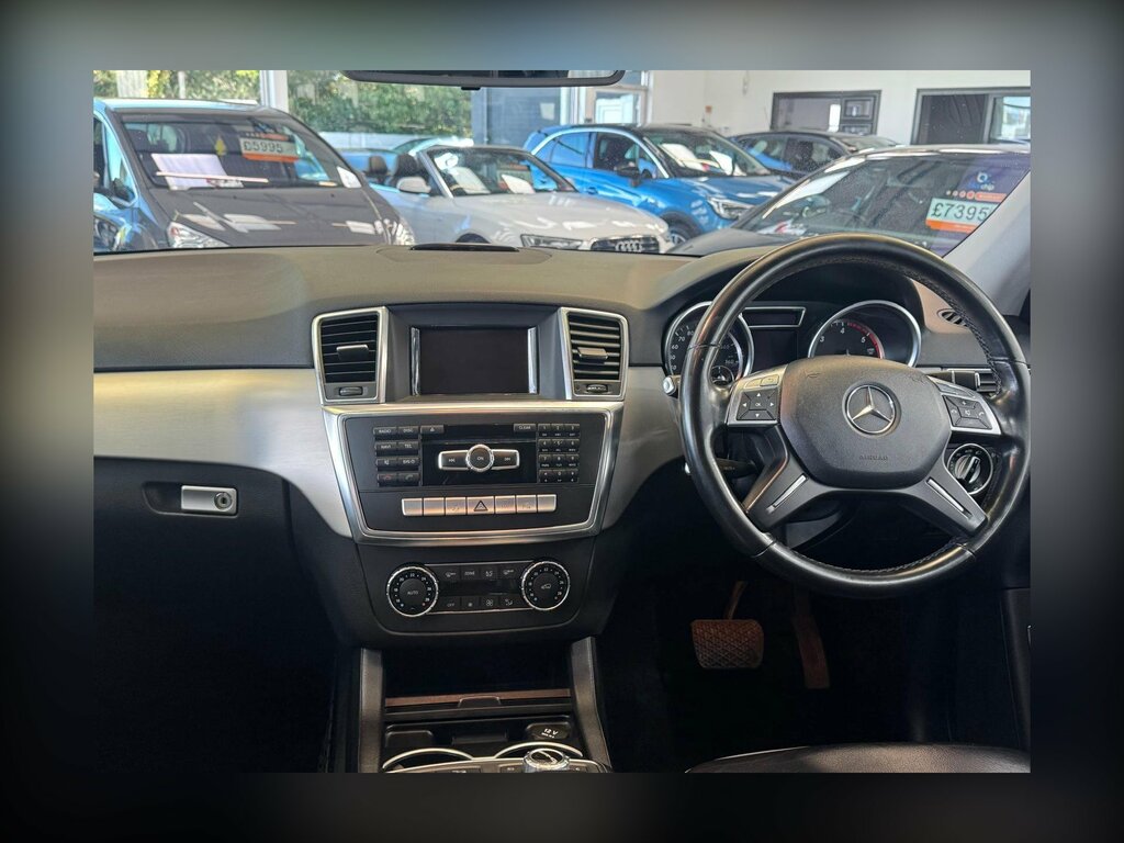 Mercedes-Benz M Class 2.1L Ml250 Bluetec Amg Black #22