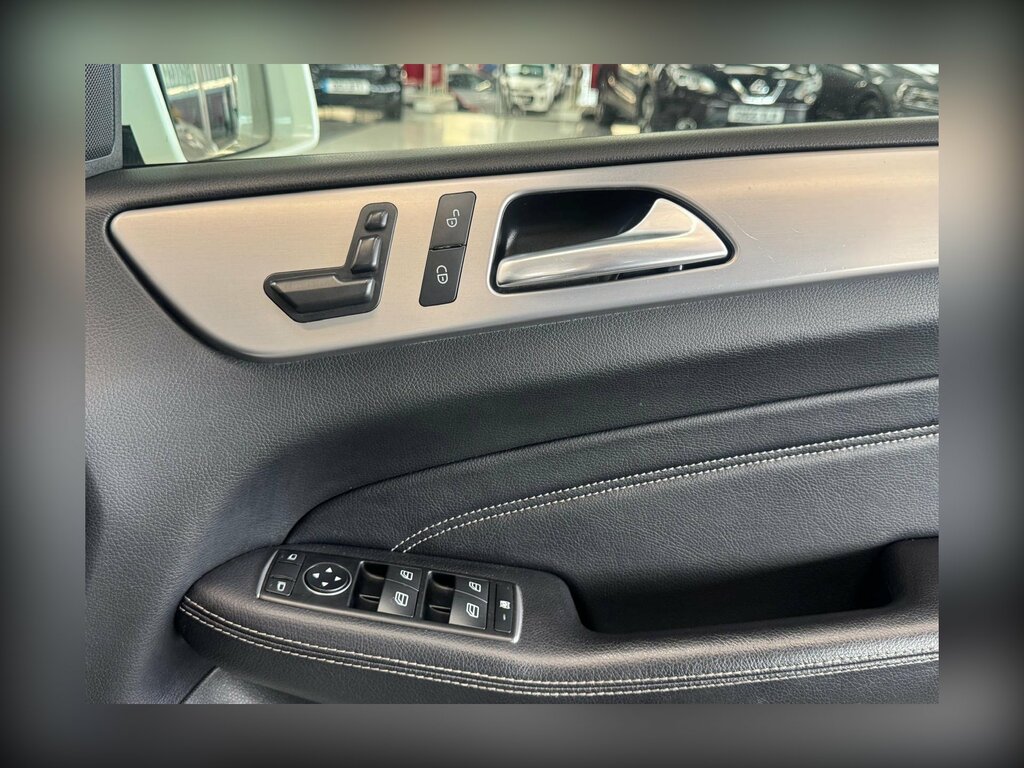 Mercedes-Benz M Class 2.1L Ml250 Bluetec Amg Black #33
