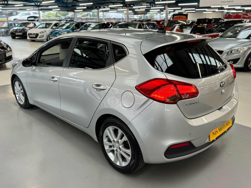 Kia Ceed 1.6 Crdi 2 Sportswagon Euro 5 Silver #14
