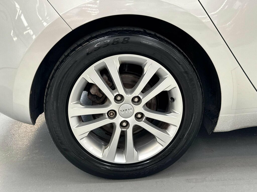 Kia Ceed 1.6 Crdi 2 Sportswagon Euro 5 Silver #82