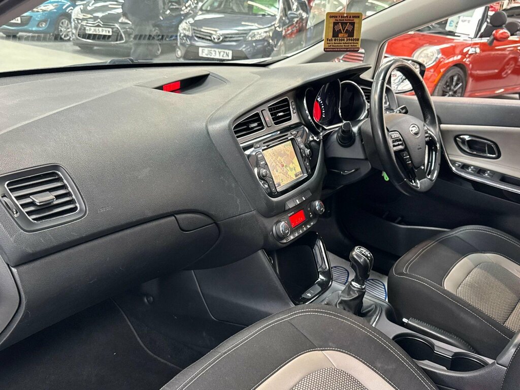 Kia Ceed 1.6 Crdi 2 Sportswagon Euro 5 Silver #55