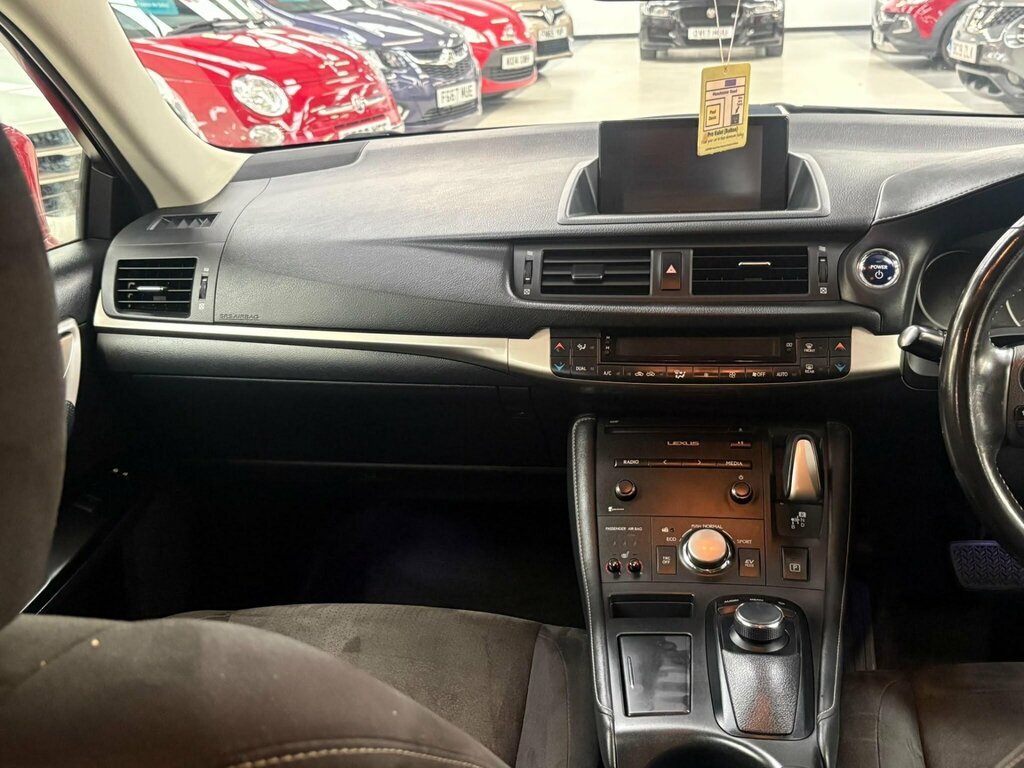 Lexus CT 1.8 200H Advance Cvt Euro 6 Ss #25