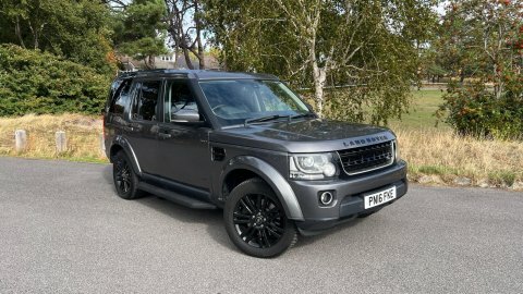 Land Rover Discovery 2.0 Td4 Se 180 Bhp White #1