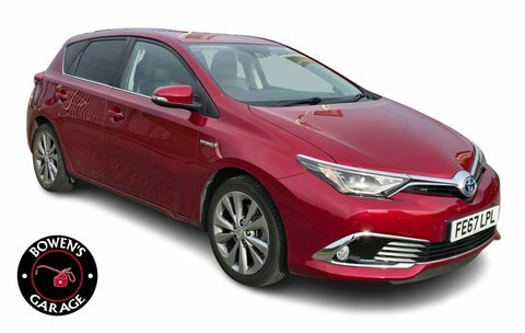 Toyota Auris 1.8 Auris Excel Red