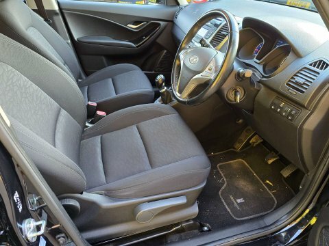 Hyundai Ix20 1.4 Ix20 Se Black #5
