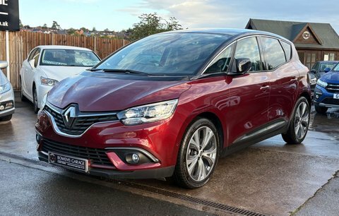 Renault Scenic 1.5 Scenic Dynamique Red #4