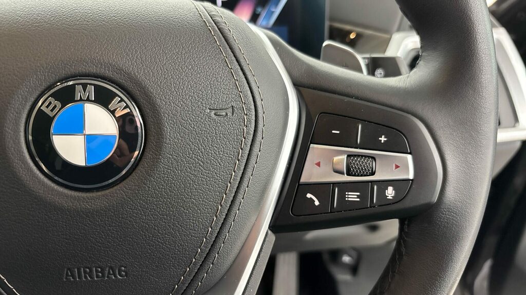BMW X5 Xdrive50e M Sport Black #18