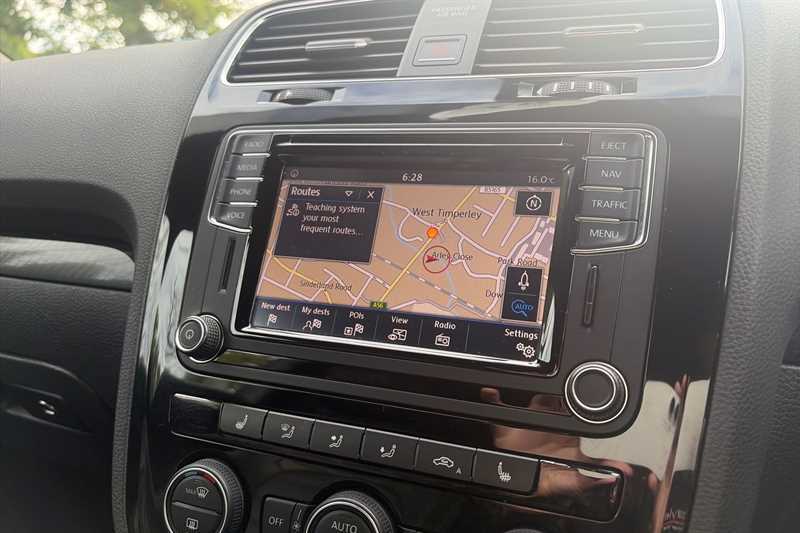 Volkswagen Scirocco 2.0 Tsi 280 Bluemotion Tech R Grey