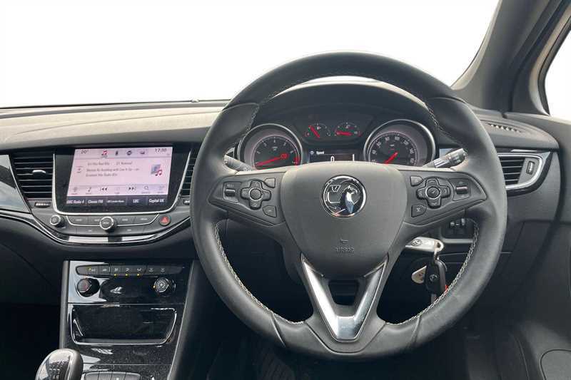 Vauxhall Astra 1.4T 16V 150 Sri Nav White #4