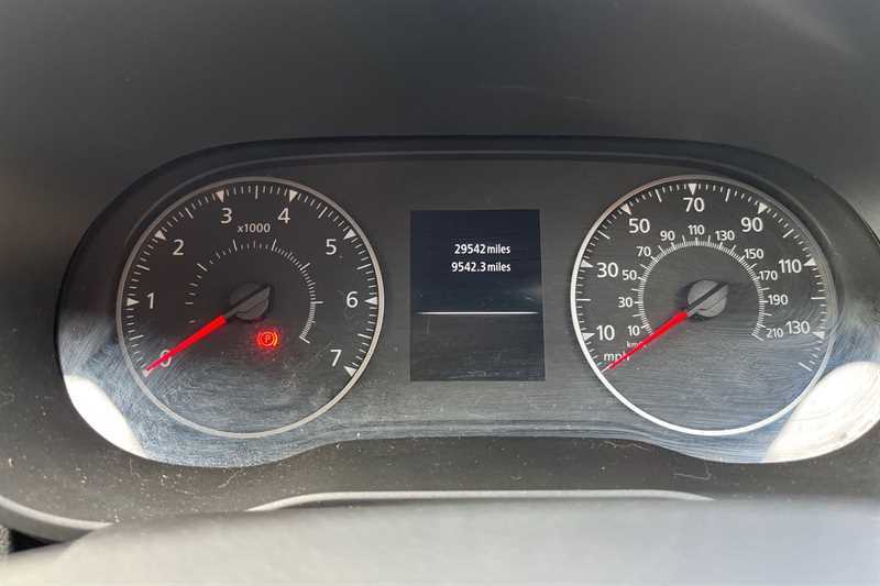 Dacia Duster 1.5 Blue Dci Journey Suv Euro 6 AU23LLN Grey #2