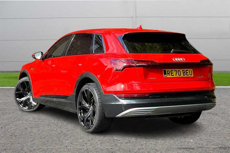 Audi E-tron 230Kw 50 Quattro 71Kwh Sport Red #2