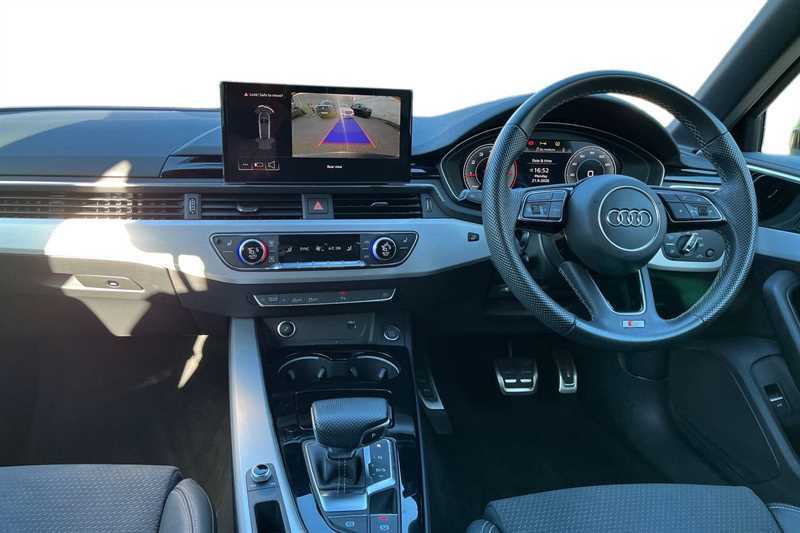 Audi A4 40 Tfsi 204 S Line S Tronic Black #4