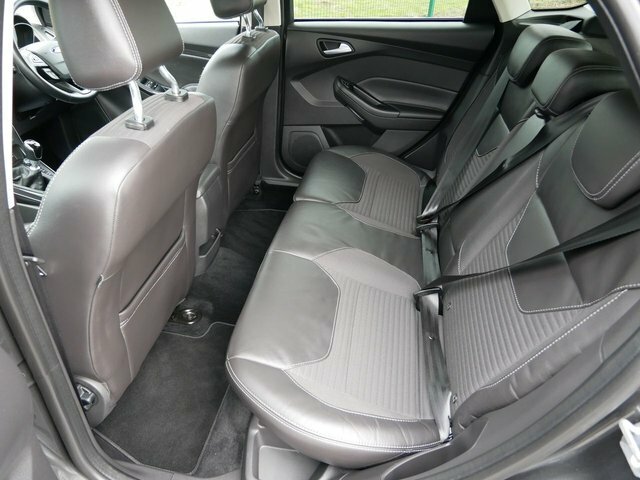 Ford Focus 1.0 Ecoboost 125 Titanium Grey #23