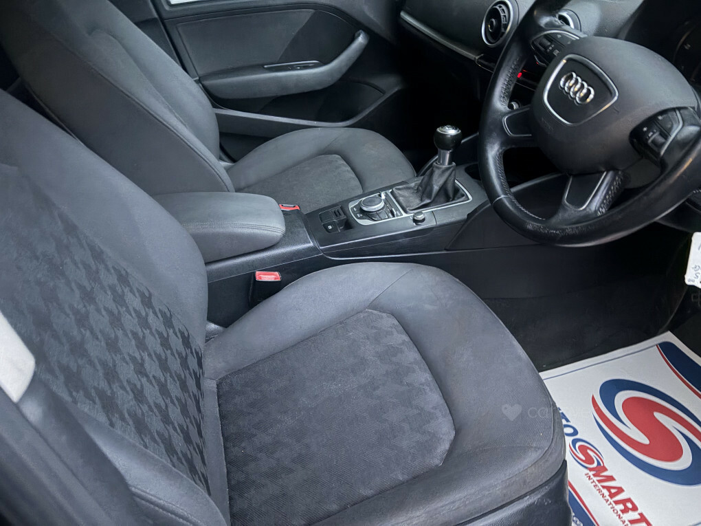Audi A3 Sportback Se Technik Tdi YX15VDG #6