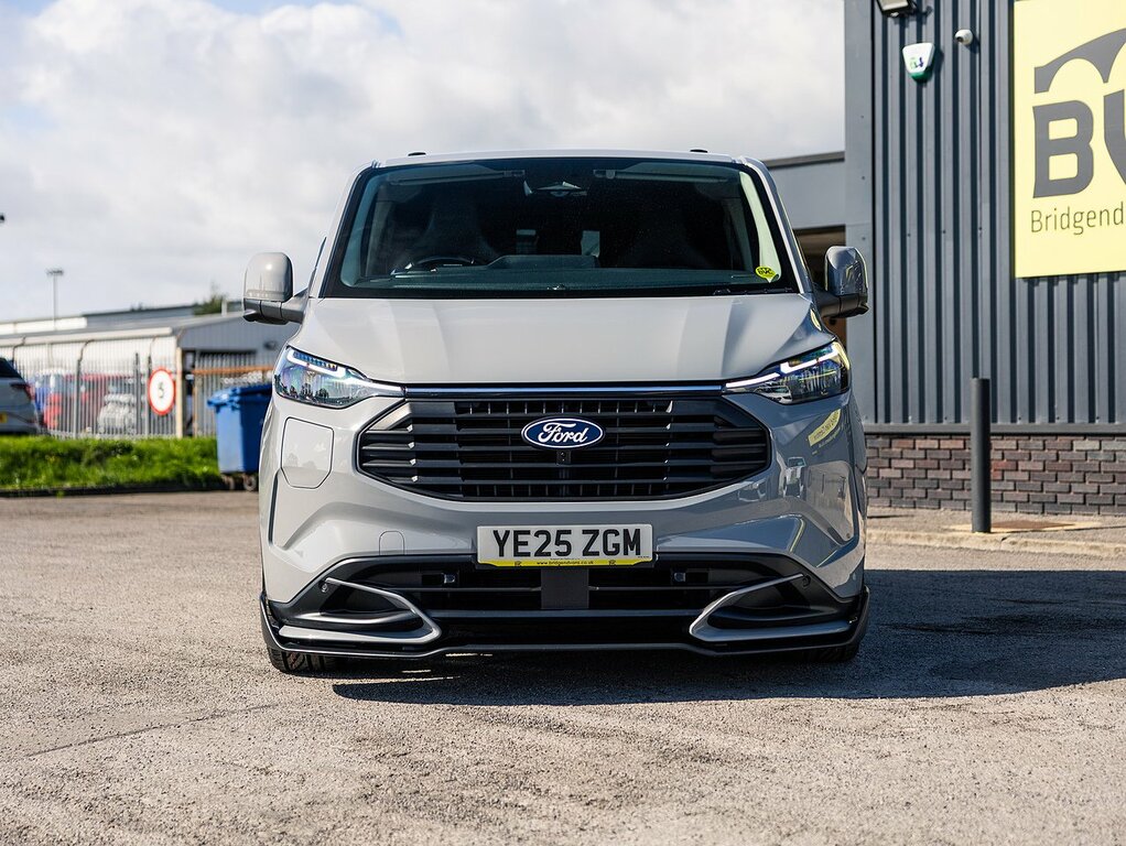 Ford Transit Custom Lv-rf 320 2.5 Duratec 232 Bhp Phev L1 Swb Limited Grey #4