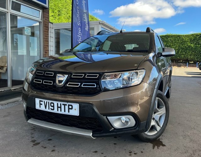 Dacia Sandero Stepway Tce Essential Hatchback Brown
