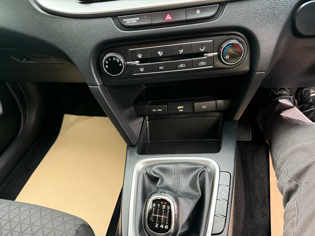 Kia Ceed 2 Nav Isg White #5