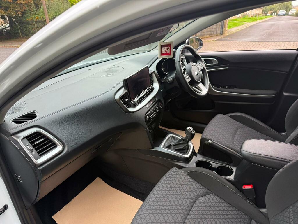 Kia Ceed 1.5T Gdi Isg 3 Dct Estate Blue #14