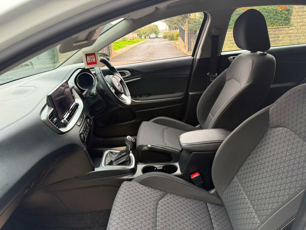 Kia Ceed 1.5T Gdi Isg 3 Dct Estate Blue #16