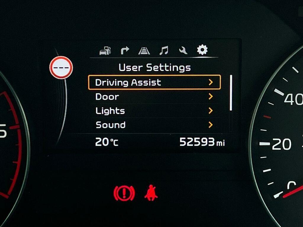Kia Sportage 1.7 Crdi Ecodynamics Axis Edition 2Wd White #28