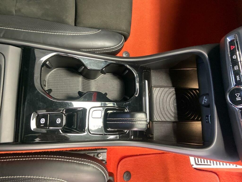 Volvo XC40 2.0 D4 190 First Edition Awd Geartronic #12