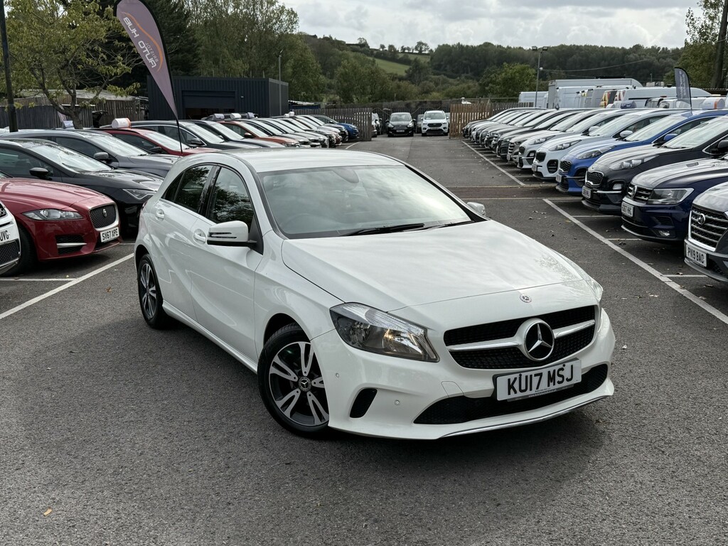Mercedes-Benz A Class 1.5 A180d Se White #3