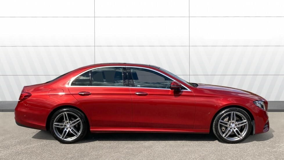 Mercedes-Benz E Class Amg Line Red #5