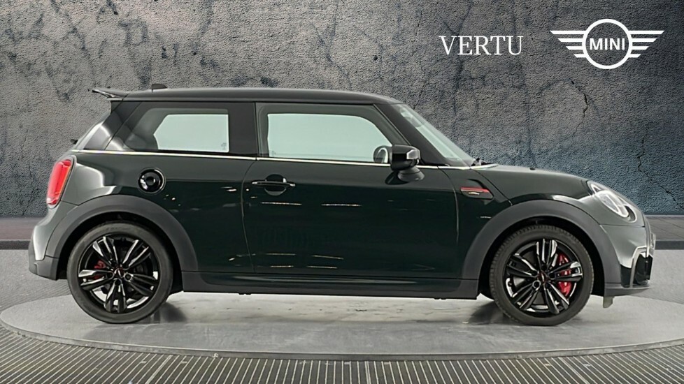 Mini Hatch John Cooper Works Green #3