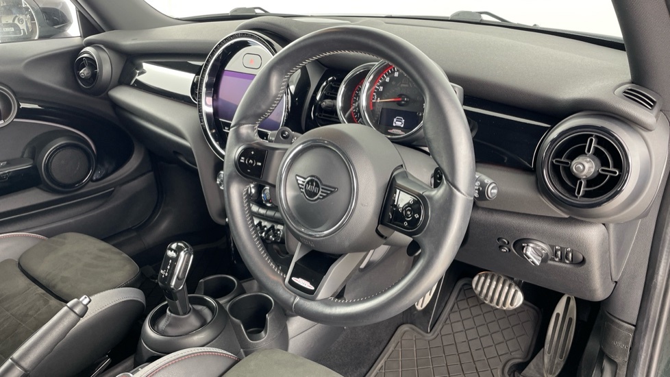 Mini Hatch John Cooper Works Green #6