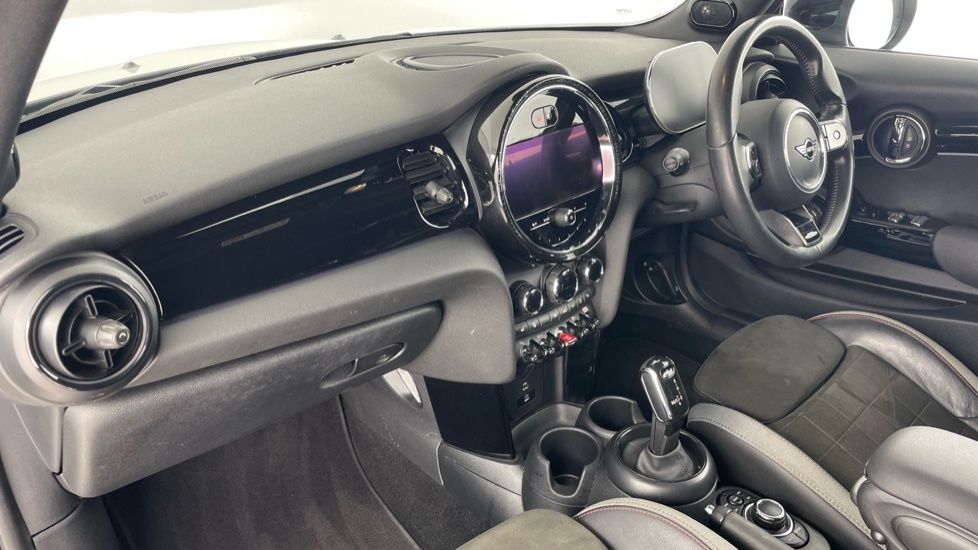 Mini Convertible 1.5 Cooper Sport Premium Plus Yellow #7