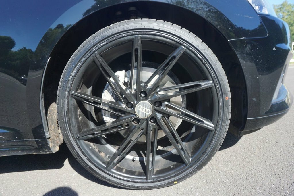 Audi A5 3L Sport Black #5