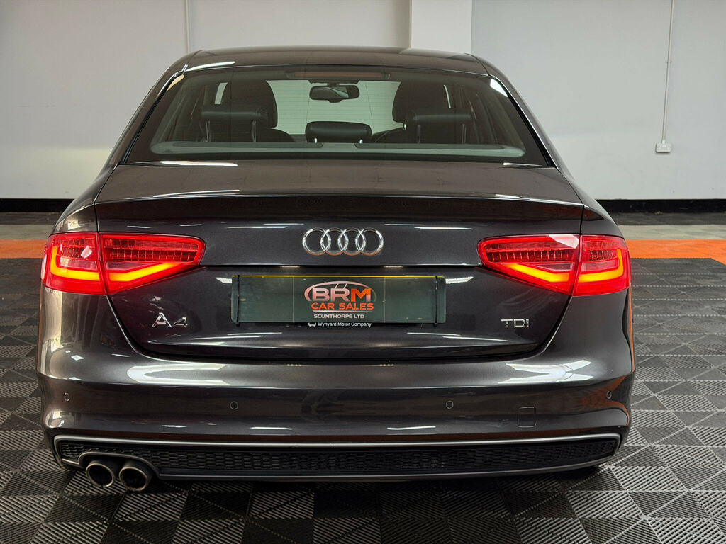Audi A4 2.0 Tdi Black Edition S Tronic Quattro Euro 5 Ss White #9