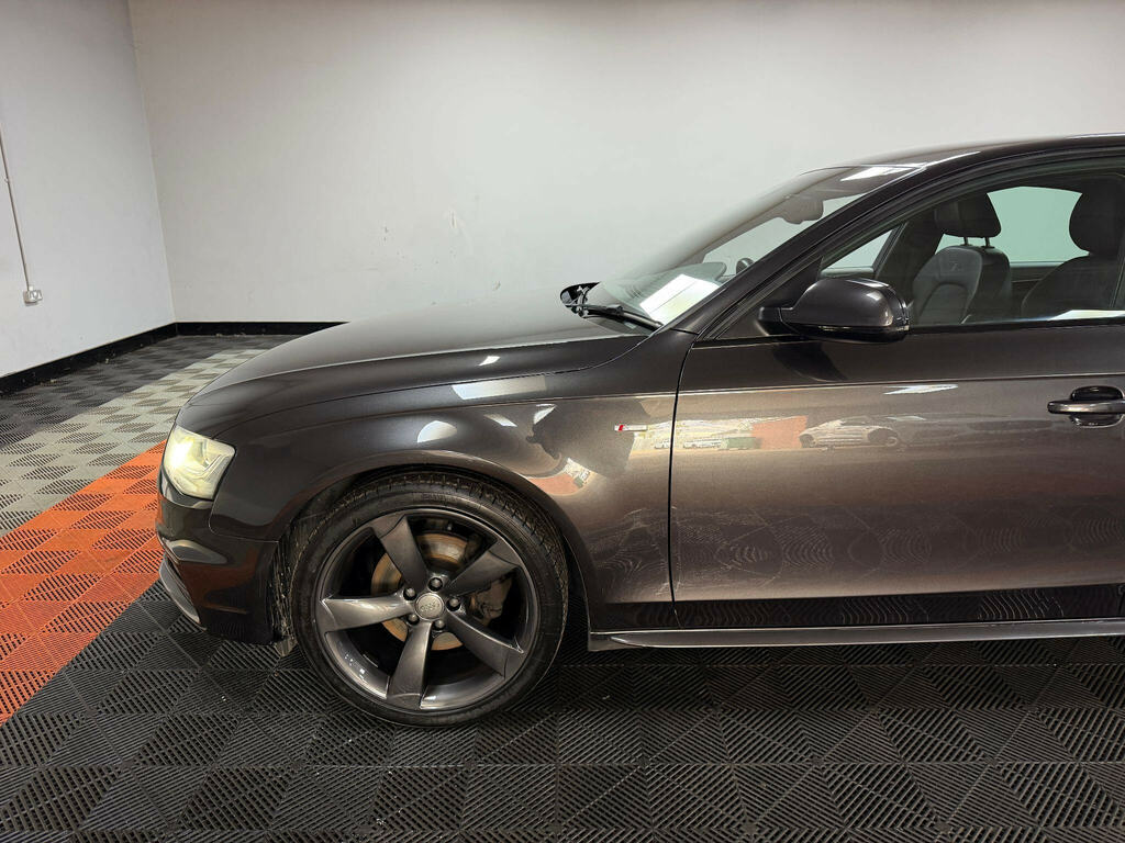 Audi A4 2.0 Tdi Black Edition S Tronic Quattro Euro 5 Ss White #39