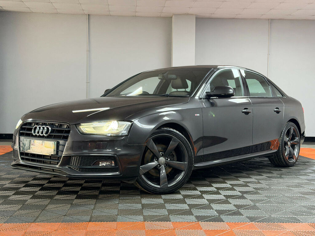 Audi A4 2.0 Tdi Black Edition S Tronic Quattro Euro 5 Ss White #7