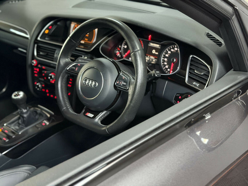 Audi A4 2.0 Tdi Black Edition S Tronic Quattro Euro 5 Ss White #61