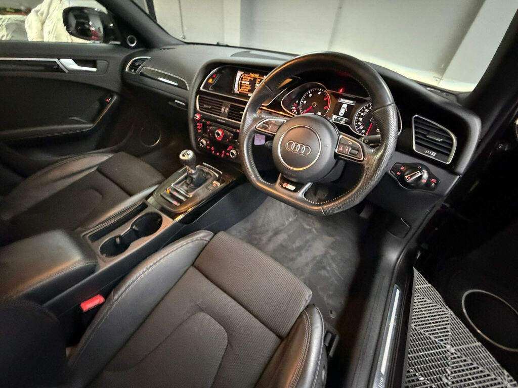 Audi A4 2.0 Tdi Black Edition S Tronic Quattro Euro 5 Ss White #21