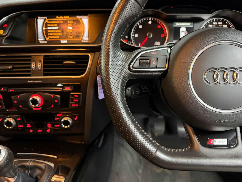 Audi A4 2.0 Tdi Black Edition S Tronic Quattro Euro 5 Ss White #59