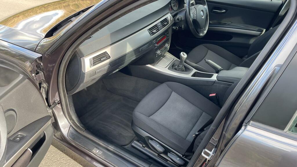 BMW 3 Series 325I Se U514 Ulez Blue #19