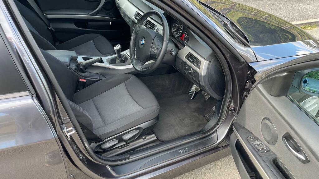 BMW 3 Series 325I Se U514 Ulez Blue #15