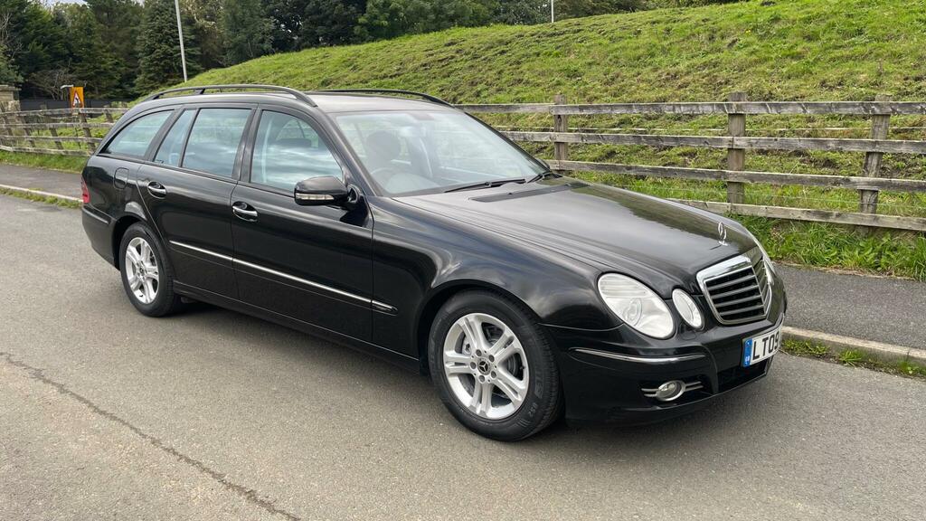 Mercedes-Benz E Class Avantgarde Black